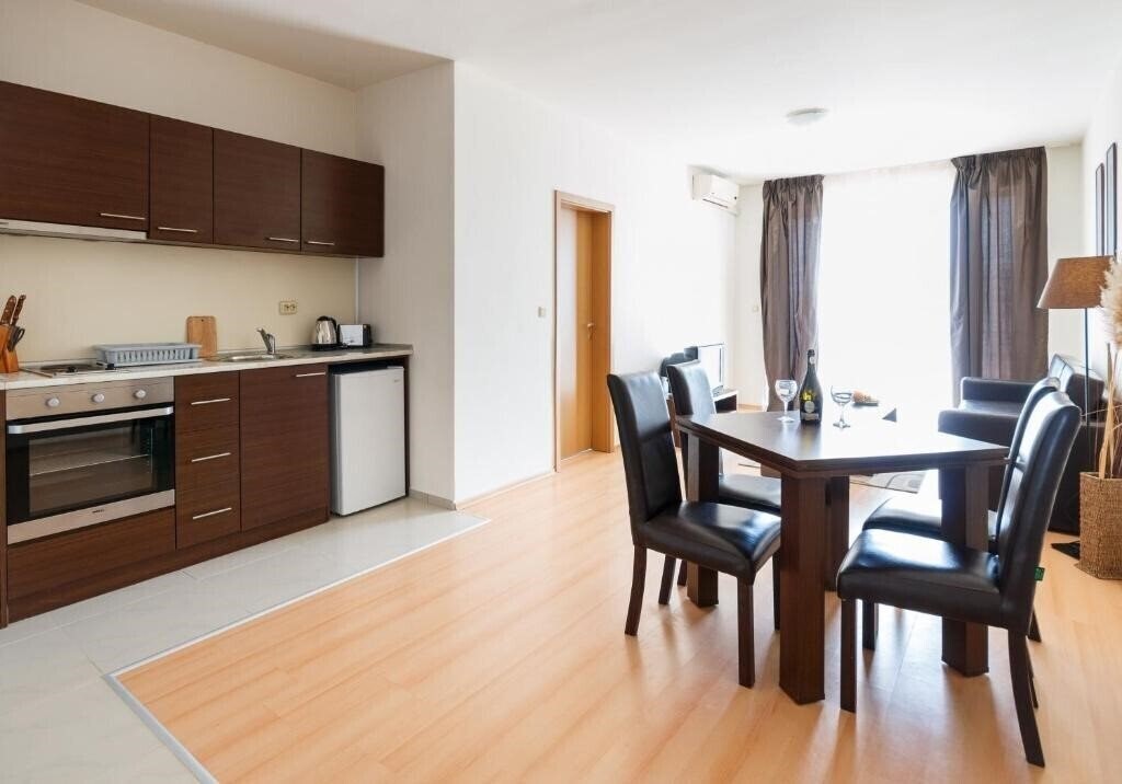 New Line Village 3* суреті