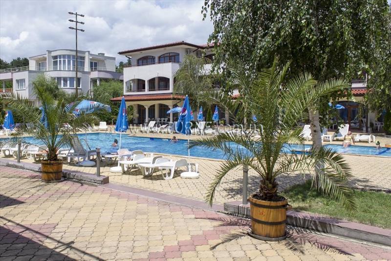 Complex Selena 3* суреті