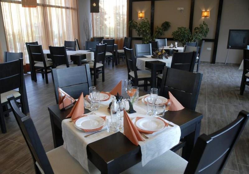 Фото Rose Village 3*