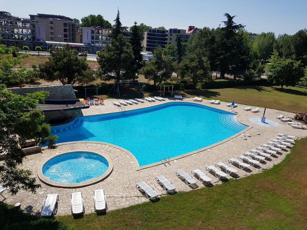 Hotel Sunny Breeze (ex. Continental Blue, Happy Land) 2* фотосуреті
