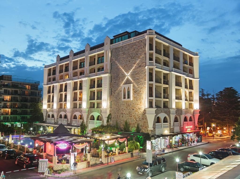 Babylon 4* қонақ үйі