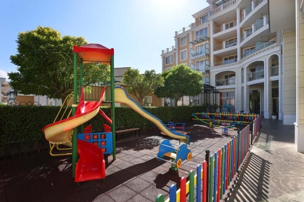 Rome Palace Deluxe (ex. Rome Palace) 4* фотосуреті