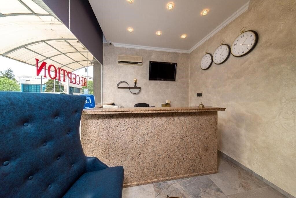 Фото Hotel Avenue 3*