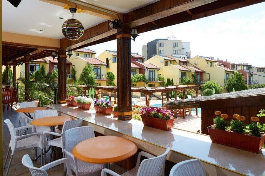 Yalta Holiday Village 3* суреті