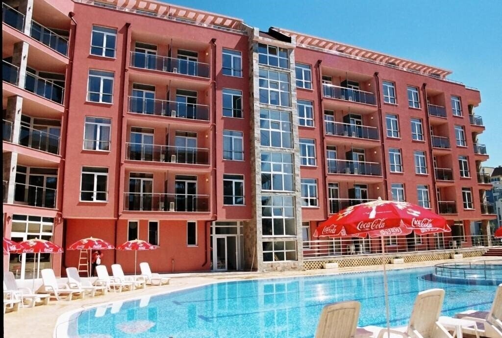 Rainbow Holiday Complex - Rainbow 2 (ex. Rainbow Aparthotel II, Rainbow 2 Cacao Beach Apartments, Holiday Complex Rainbow II) 3* қонақ үйі