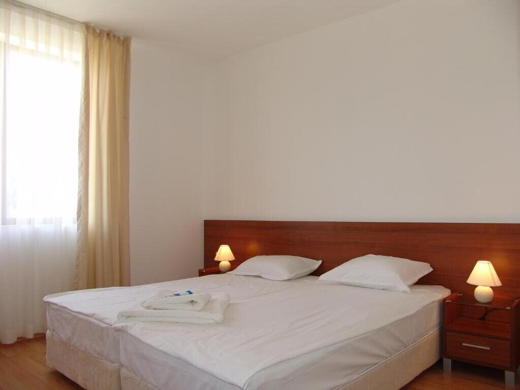 Отель Kasandra Aparthotel 2*