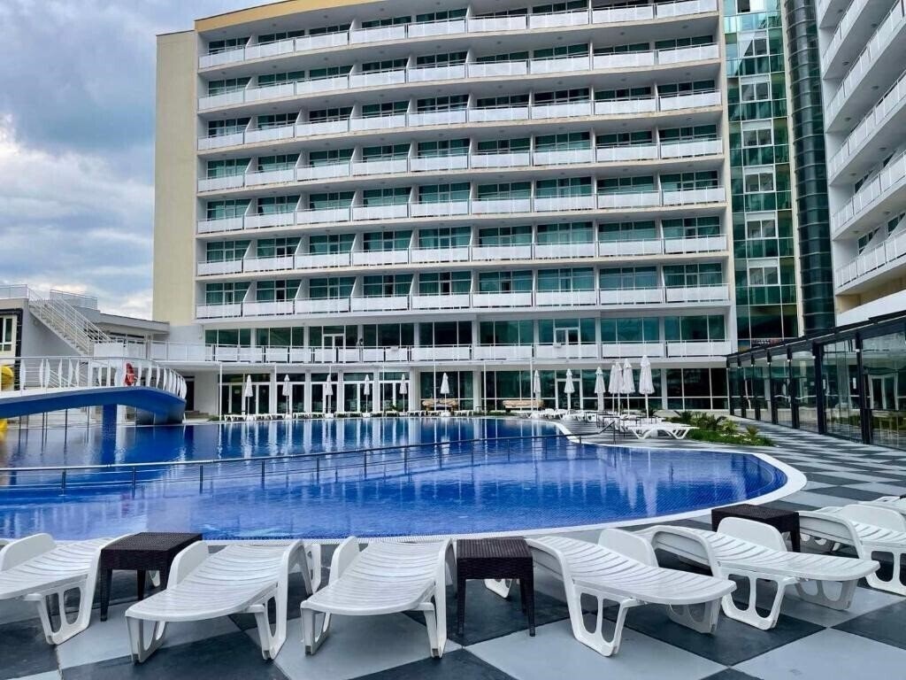 Фотография Grand Hotel Nirvana 4*
