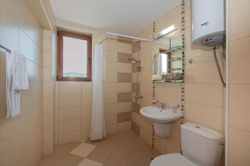 Фото Chateau Del Mare (ex. Schatau Del Mar Apartment) 3*