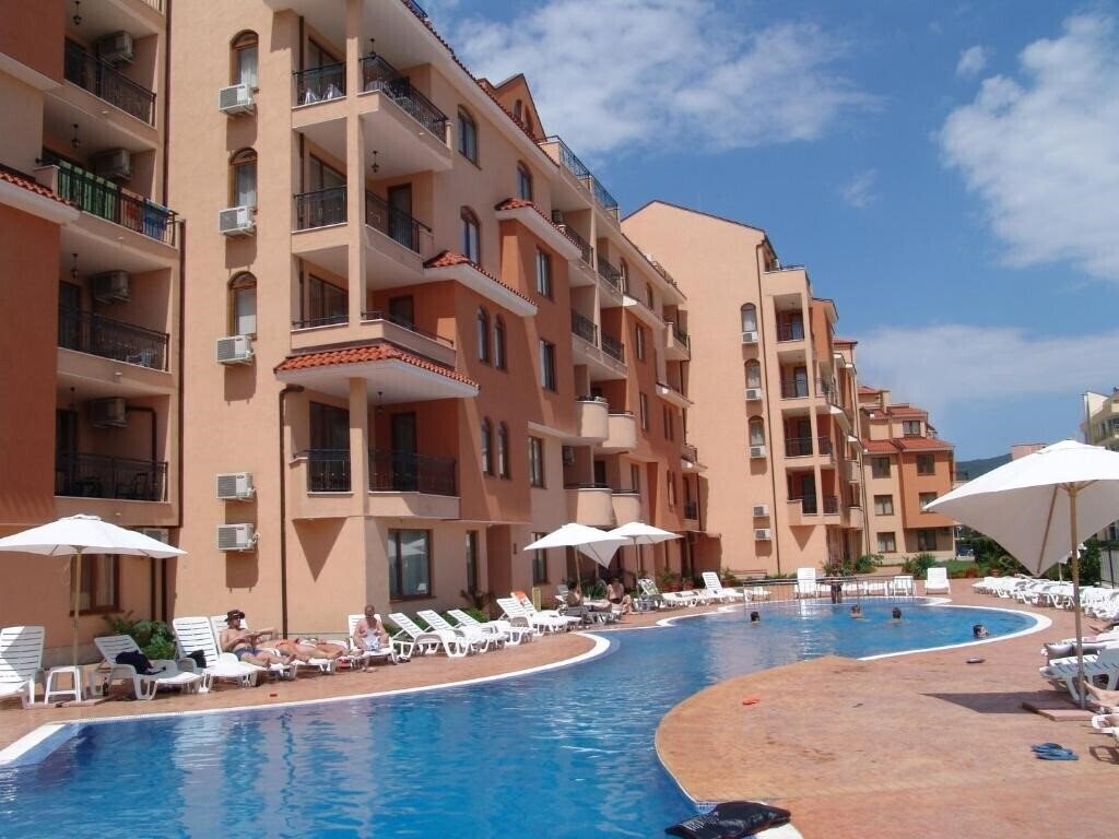Cassandra Aparthotel 3* суреті