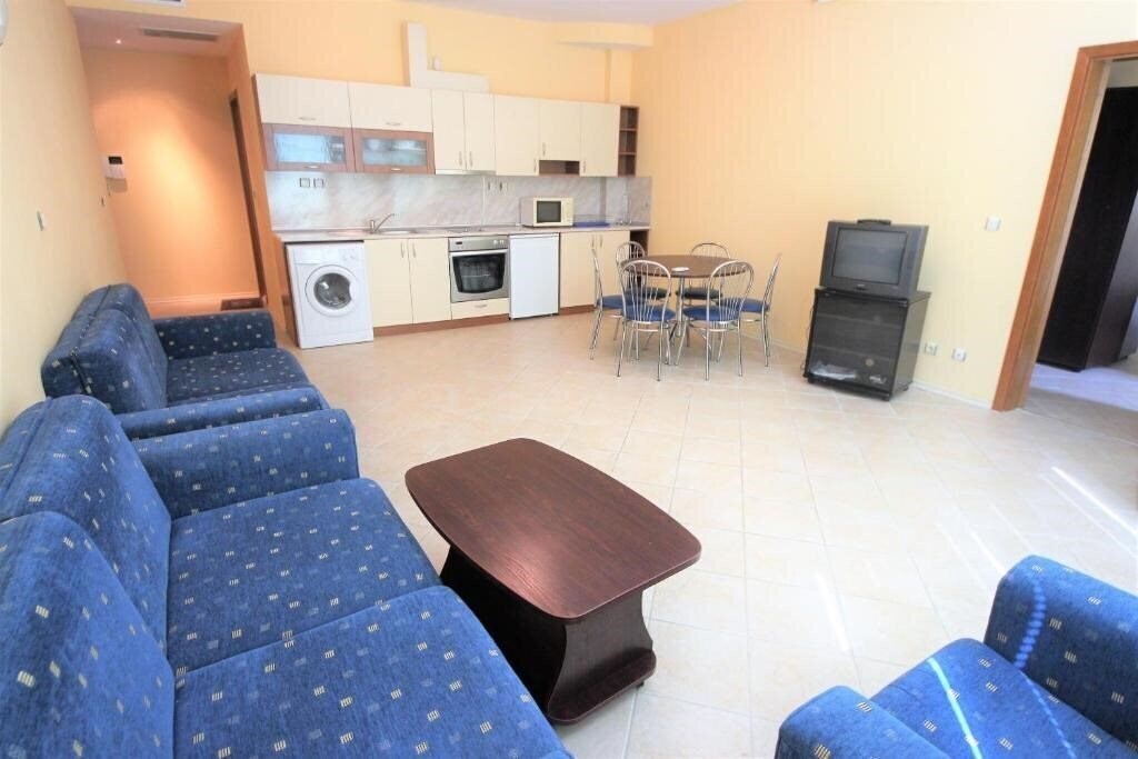 Картинка Menada Midia 3*