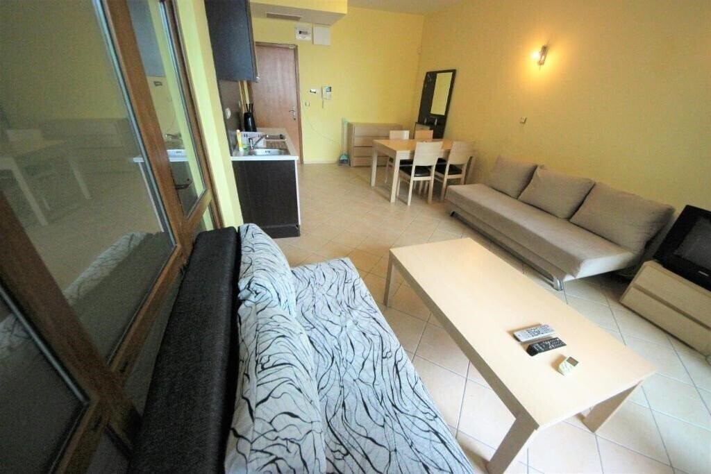 Изображение Menada Midia 3*