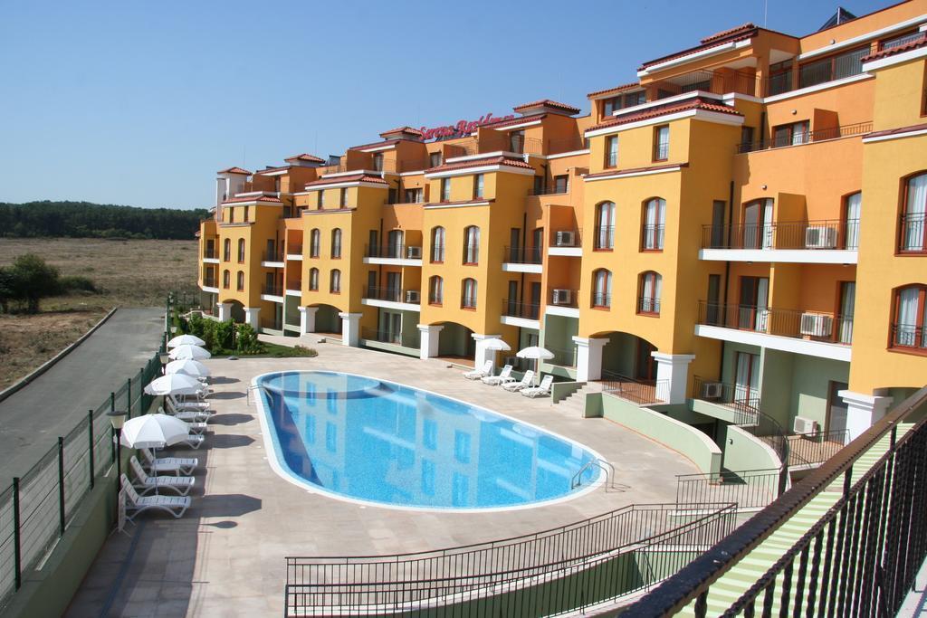 Отель Serena Residence 3*