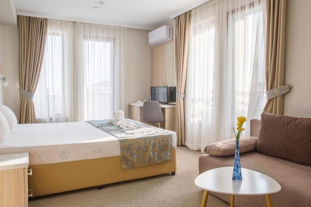 Melia Mar 3* қонақ үйі