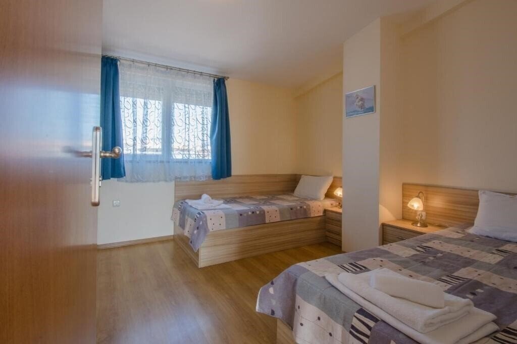 Отель Briz Hotel 3*