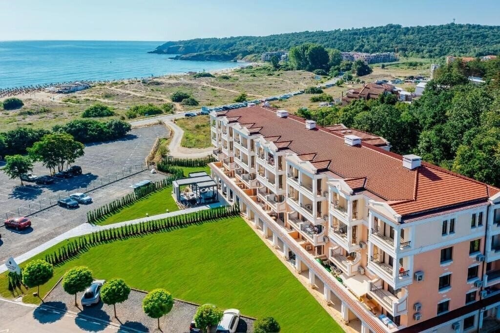 Отель Green Life Sozopol Antares 4*