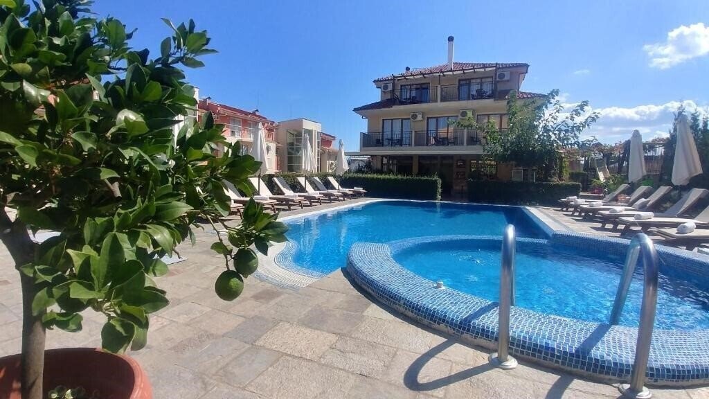 Отель Hotel Muses 3*