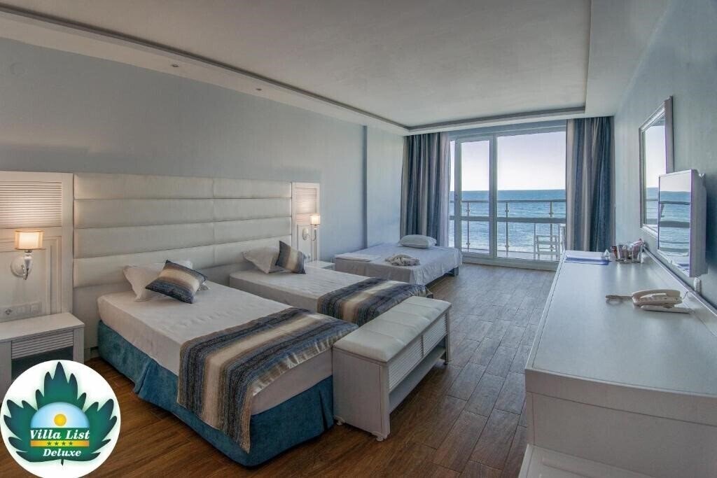 Фото Villa List 4*