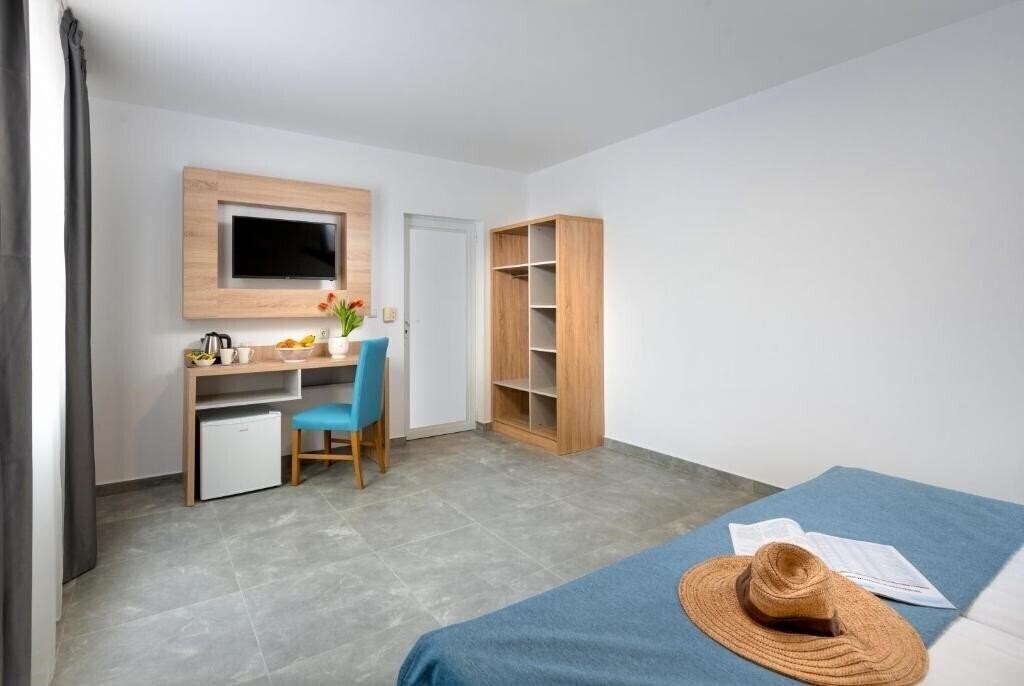 Martinez Hotel 4* суреті