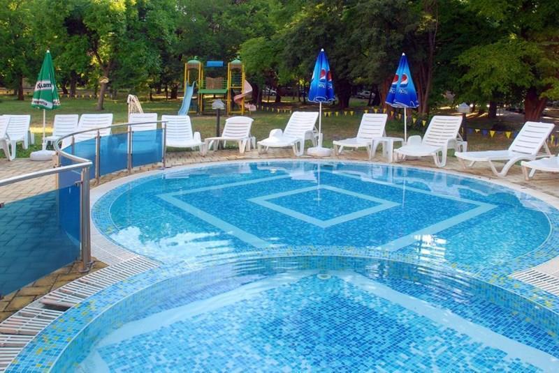 Отель Gloria 3*