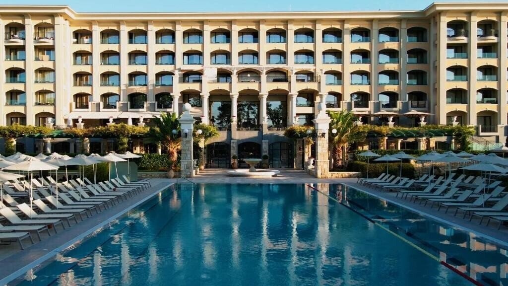 Astor Garden 5* суреті