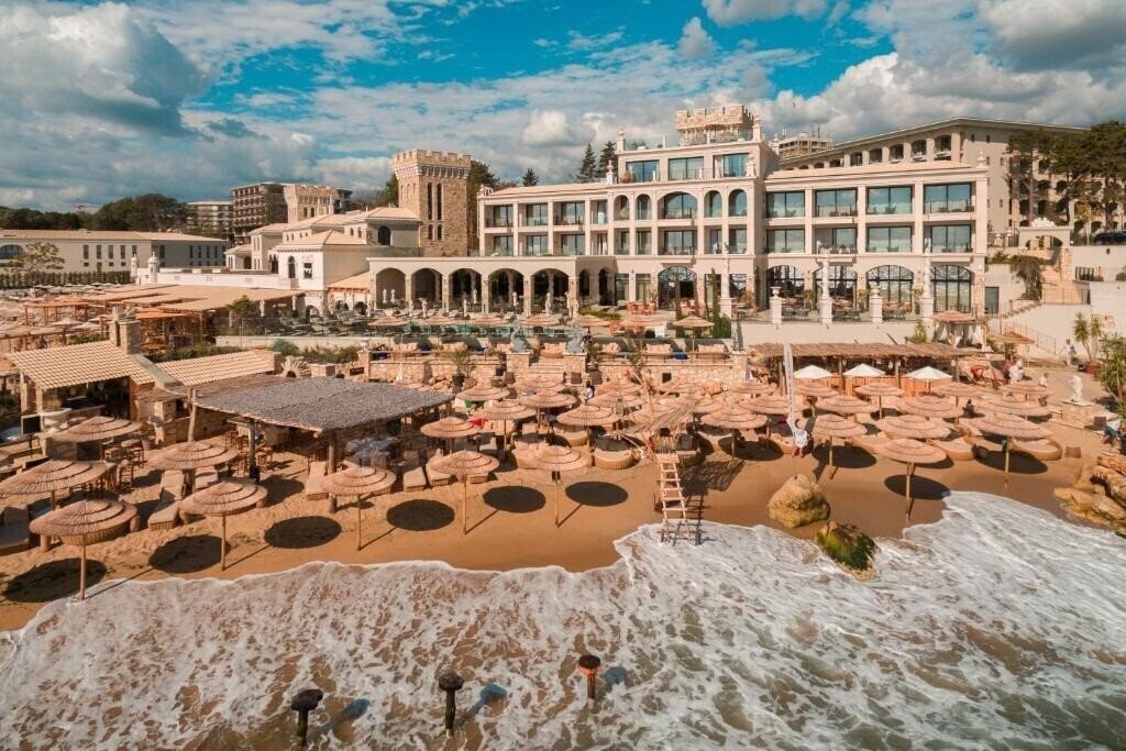 Отель Villa Chinka 5*