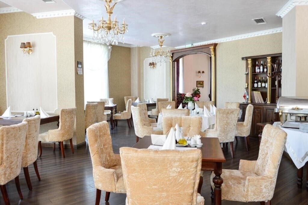 Kristel 4* фотосуреті