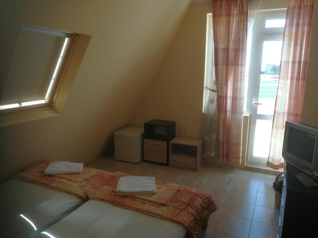 Diveda Family Hotel 2* суреті