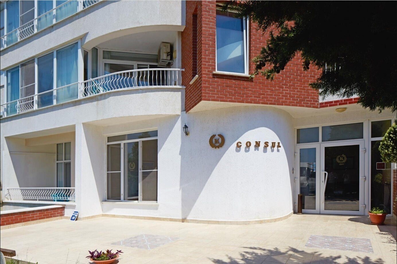 Изображение Consul 3*