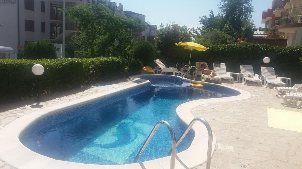 Yuzhni Noshti (ex. Yuzhni Noshti) 3* суреті