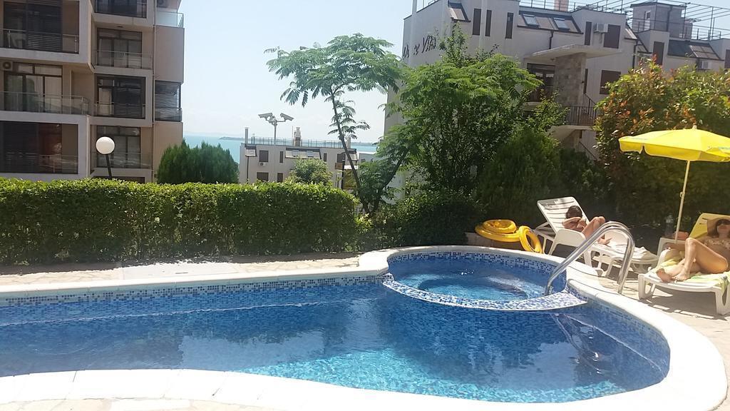 Yuzhni Noshti (ex. Yuzhni Noshti) 3* суреті