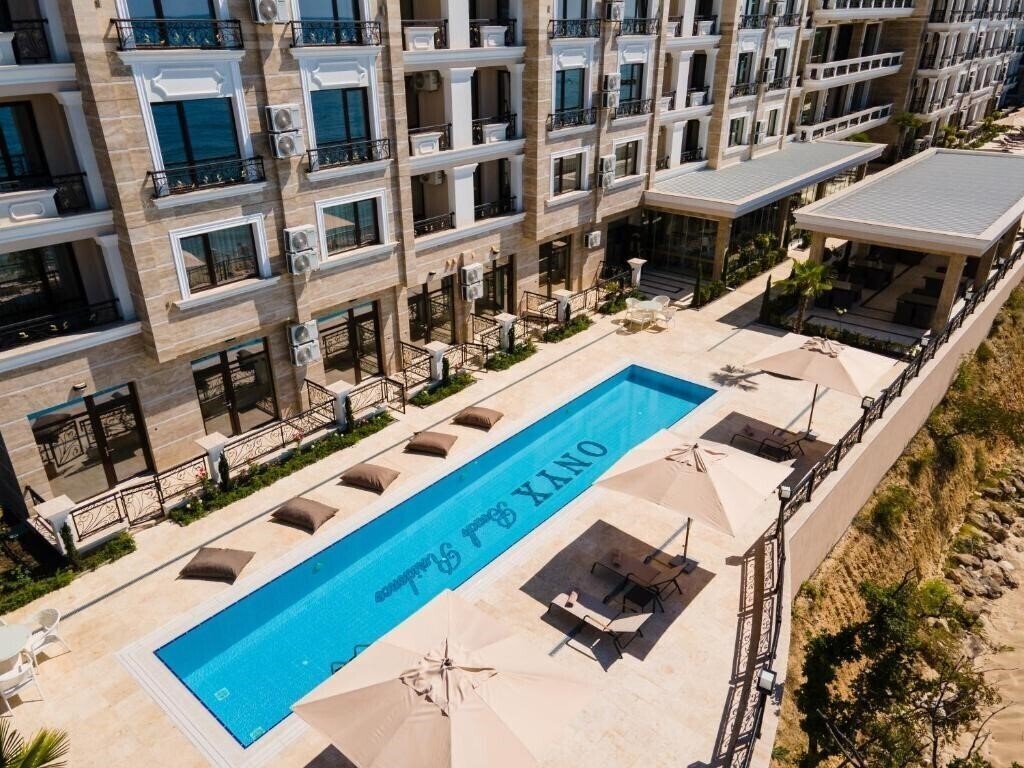 Фото Onyx Beach Residence 3*