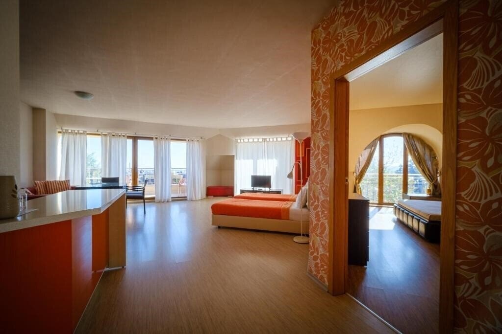 Фото Family Hotel Classic 3*