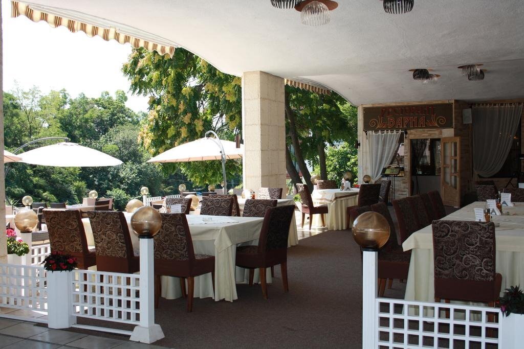 Odessos Hotel 3* суреті