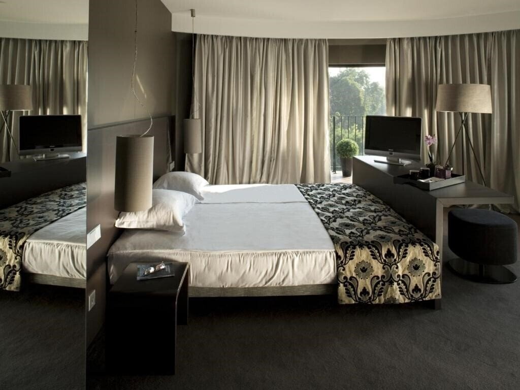 Business Hotel Modus 4* фотосуреті