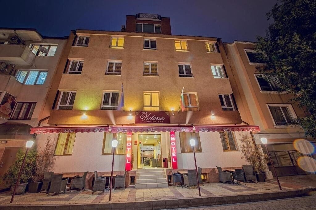 Отель Victoria 3*
