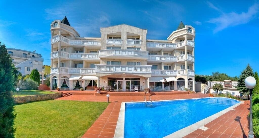 Отель Hotel Alekta 3*