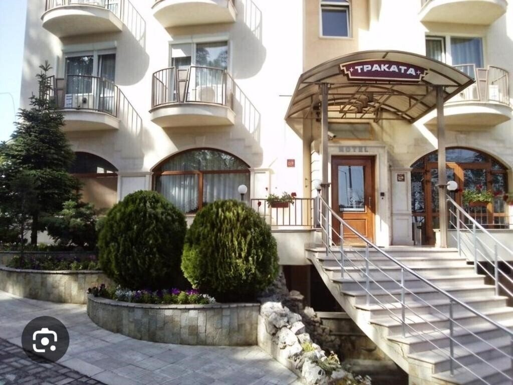 Отель Hotel Trakata 2*