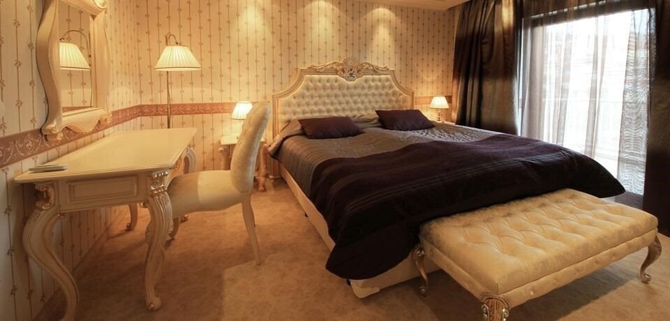 Interhotel Veliko Tarnovo 4* фотосуреті