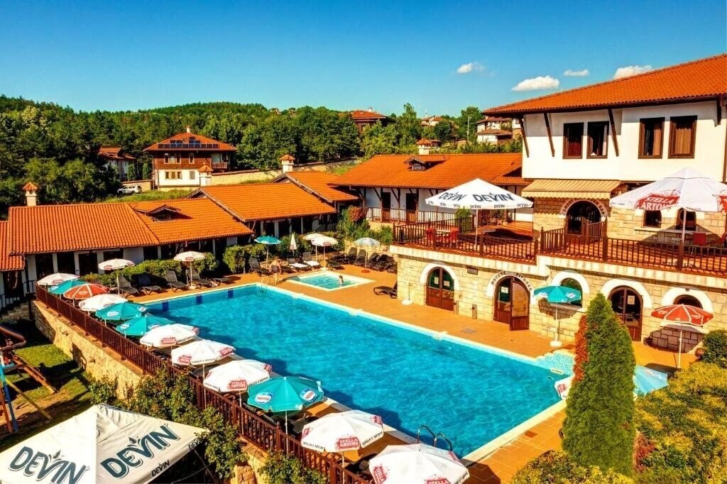 Отель Rachev Hotel & Residence 4*