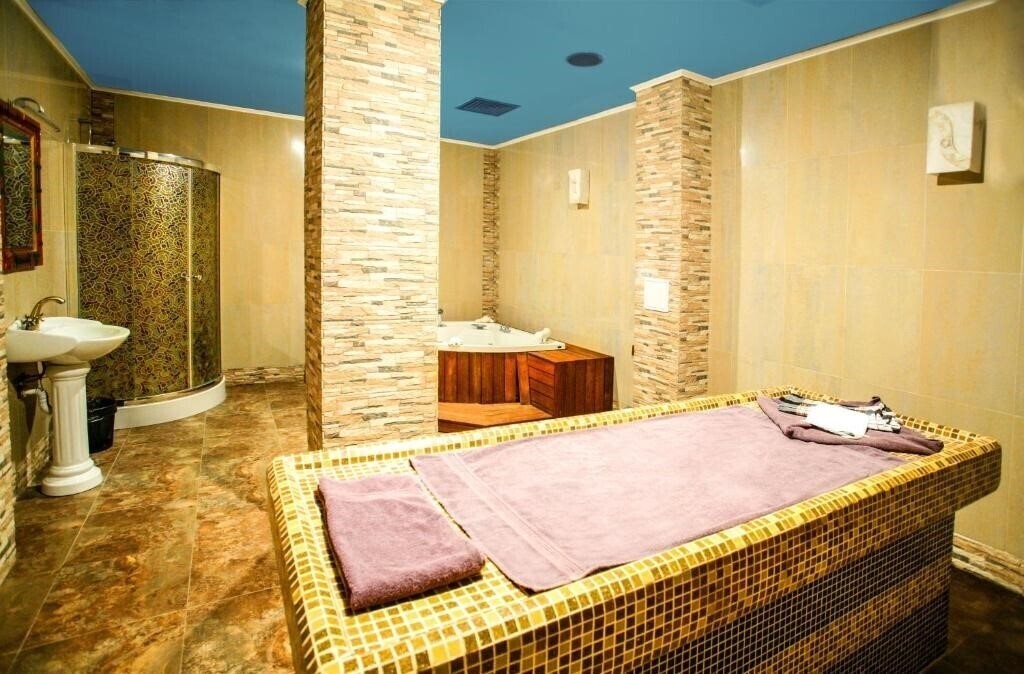 SPA Hotel Select (ex. SPA Hotel Selekt) 4* фотосуреті