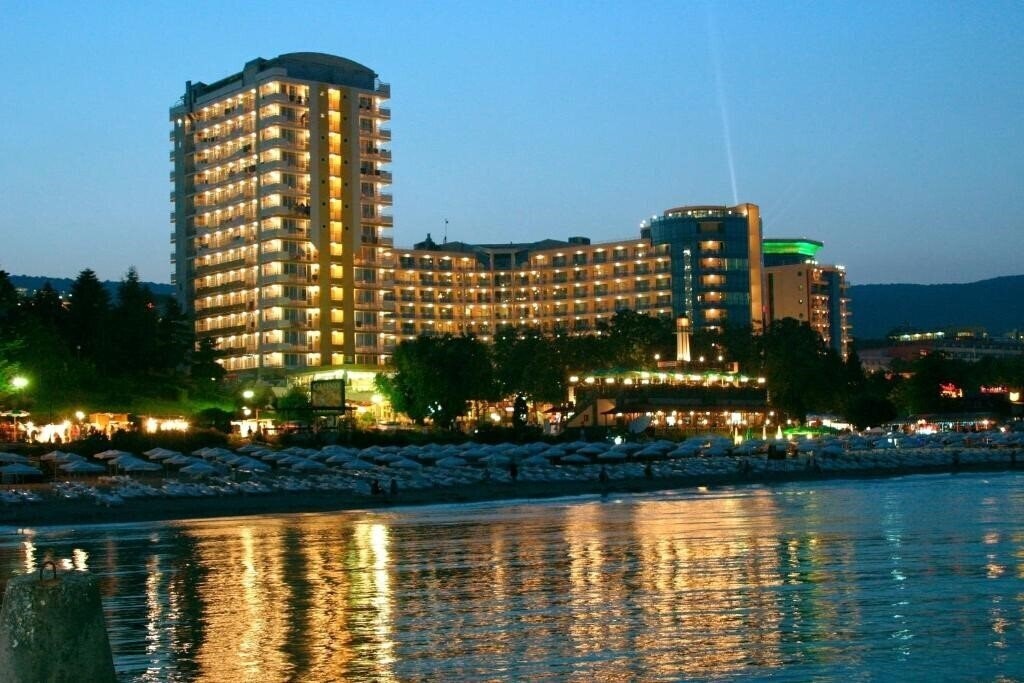 Отель Bonita Golden Sands 3*