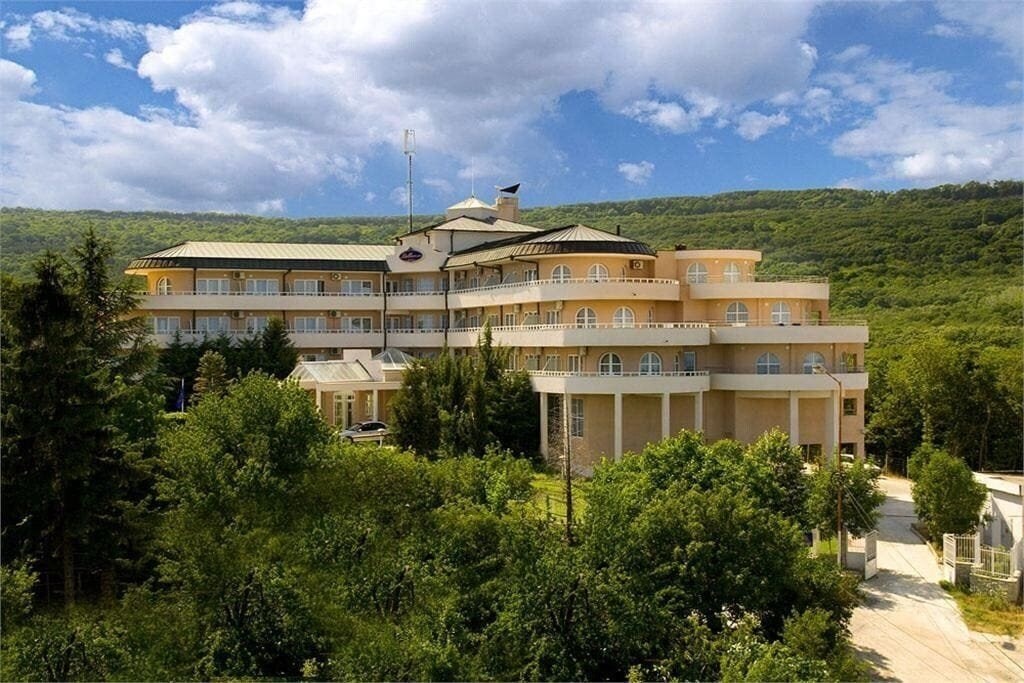 Bellevue (Golden Sands Area) 3* қонақ үйі