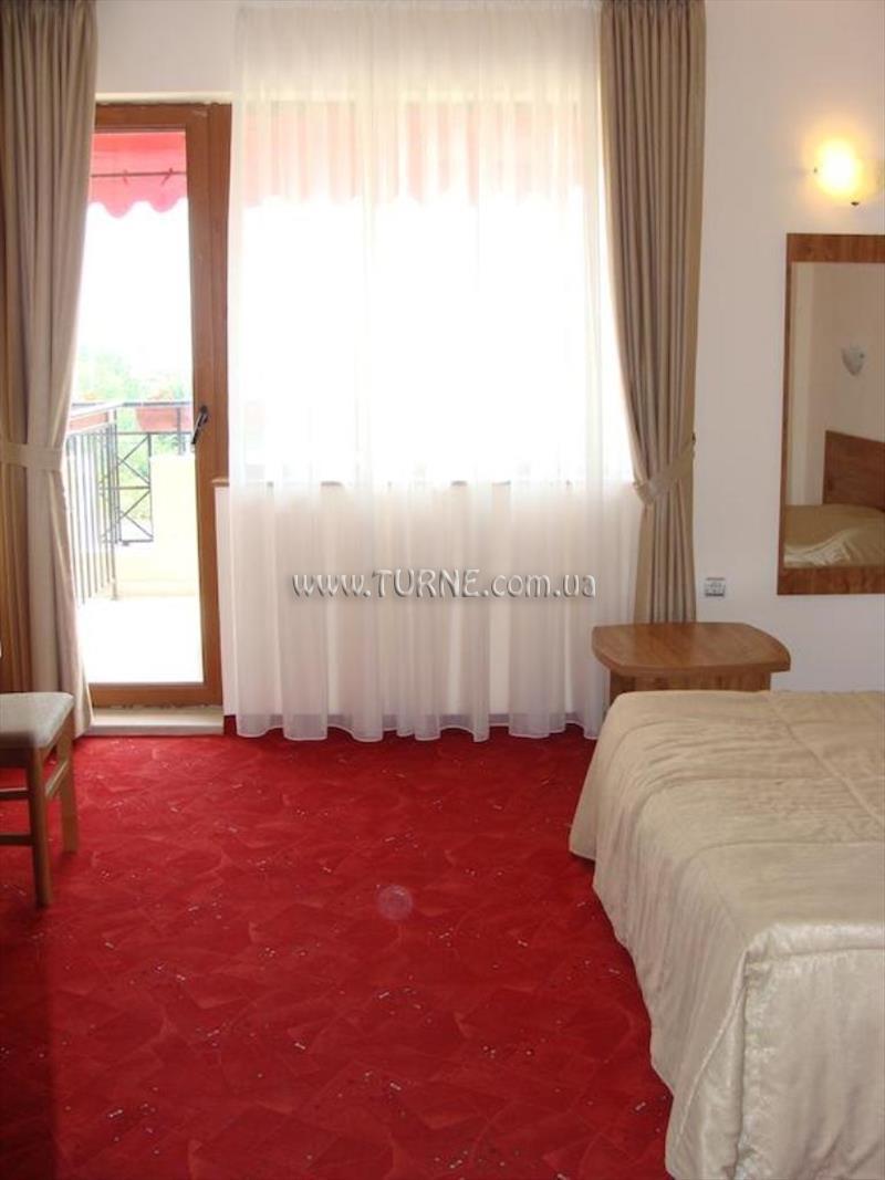 Captaine 3* суреті