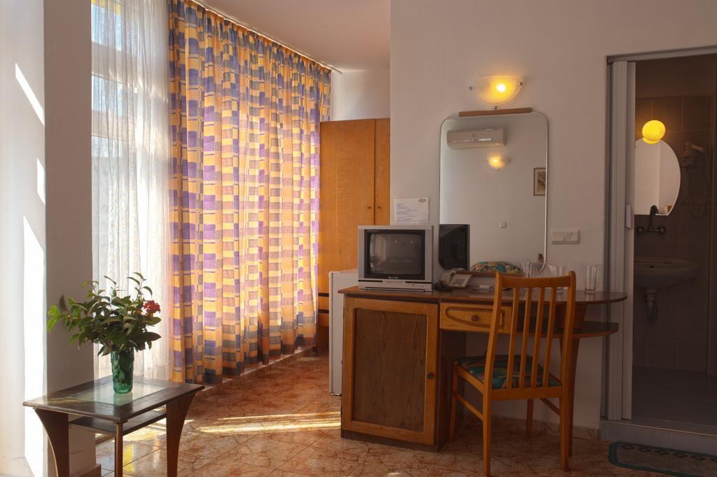 Фотография Sunny Varshava 3*