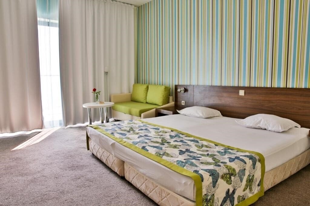 Park Hotel Golden Beach 4* фотосуреті