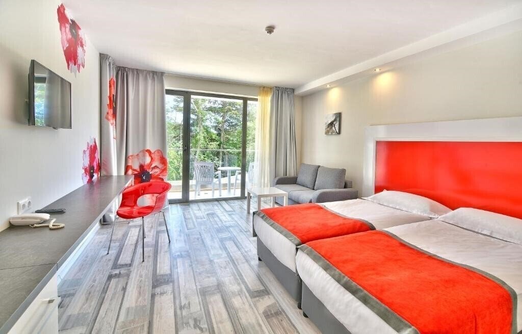 Изображение Grifid Hotel Foresta 3*