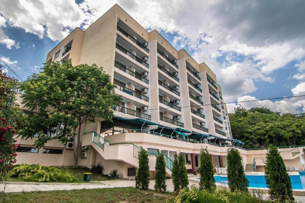 Отель Club Magnolia & SPA Sunshine (ex. Magnolia Club Hotel, Sunshine Magnolia Palace, Sunshine Magnolia Park) 3*