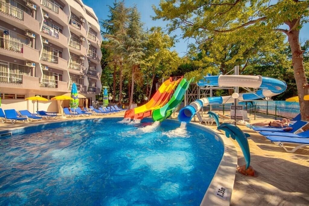Фотография Prestige Deluxe Aquapark Club 4*