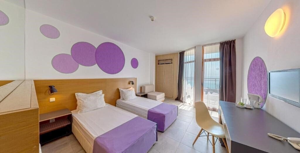 Фотография Sunrise Hotel 4*