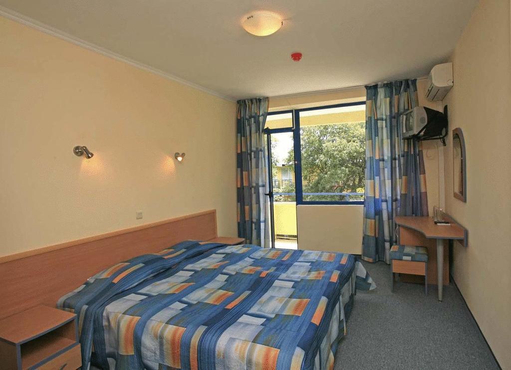 Blue Sky 3* суреті